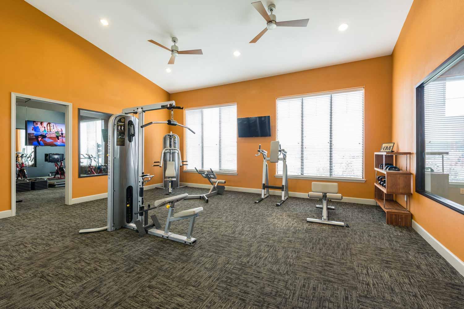 Spacious Furnished Resort Style Apartments トンボール エクステリア 写真